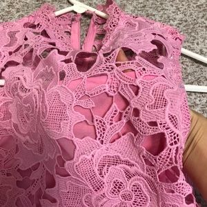 Fancy pink lace dress - XS